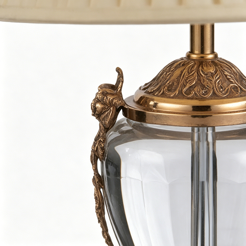 Regal Vintage Gold Brass And Crystal Table Lamp With Pleated Fabric Shade - Image 2