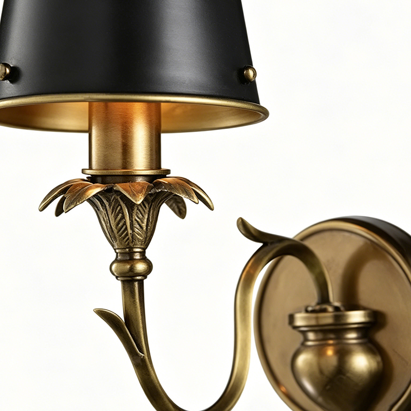 Antique Brass Vintage Leaf-Embossed Wall Sconce (Single & Double Head Options) - Image 2