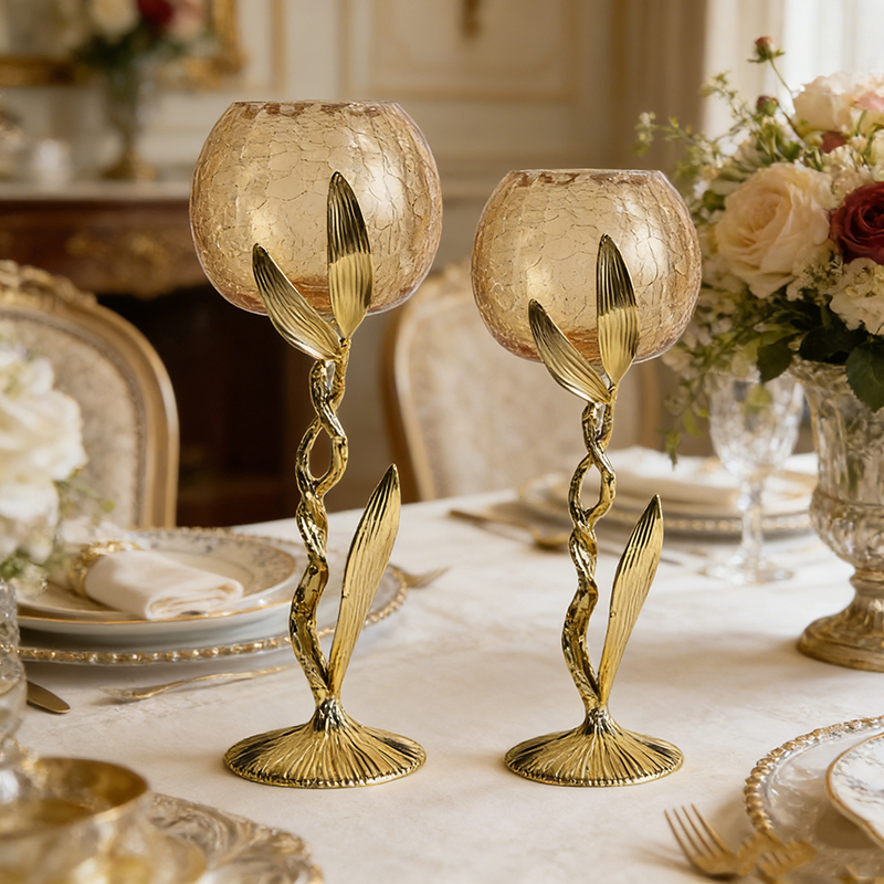 Sleek Zinc Alloy & Clear Glass Candle Holder Set (Two Finishes)