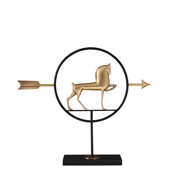Sculptures & Figurines
